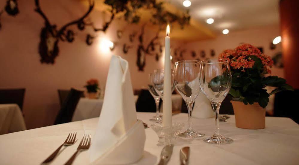 Hotel Krone - Eat, Drink, Stay Брессаноне Экстерьер фото